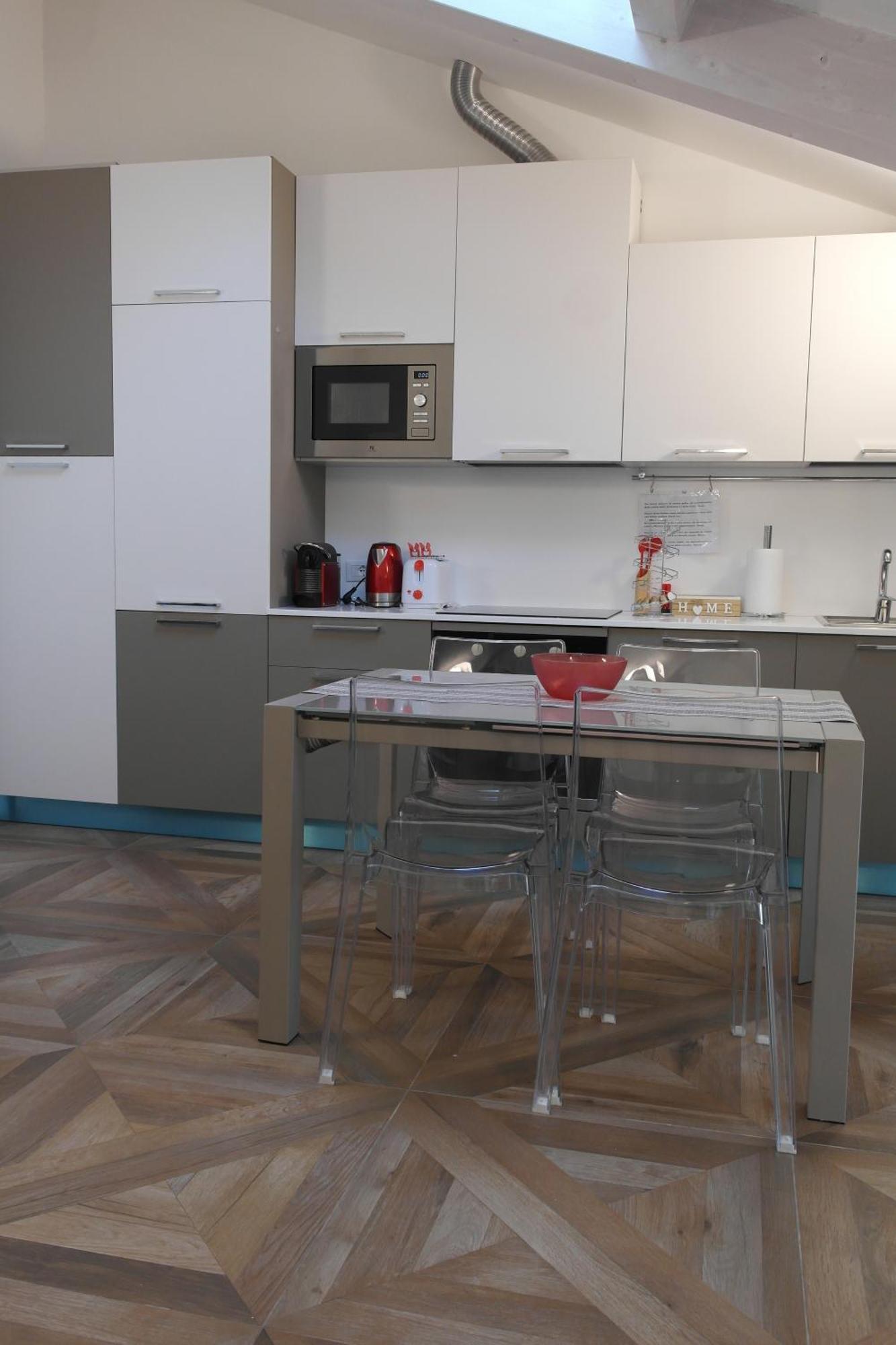 Luminoso Bilocale Zona Tibaldi Bocconi Daire Milano Dış mekan fotoğraf